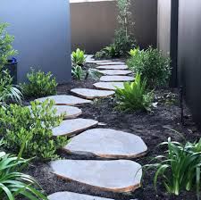 Flagstone tiles