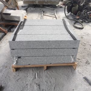 G603 Kerbstone gris