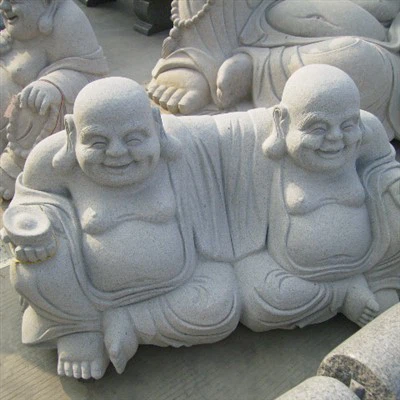 Escultures de retrats a l'aire lliure